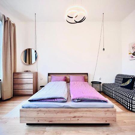 Sunny City - Apartment In Spa Zone With Private Garage Karlowe Wary Zewnętrze zdjęcie